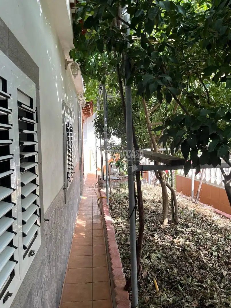 Vista exterior de Casa o xalet en venda en Artenara