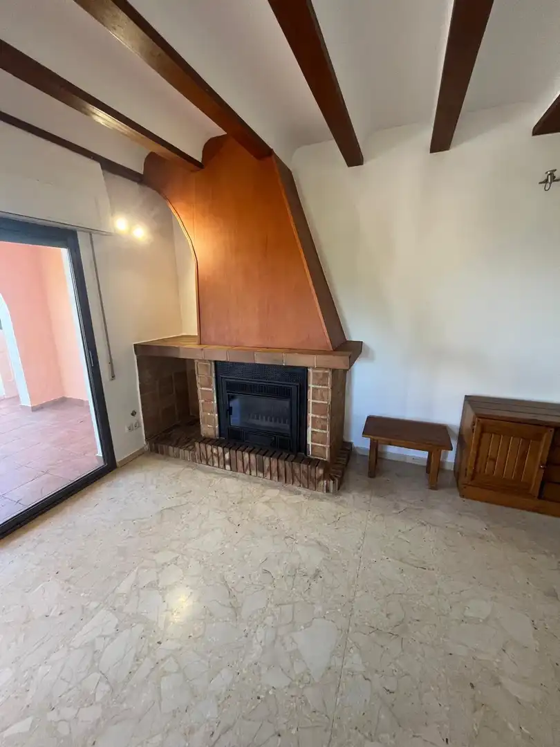 Casa aparellada amb terrassa en venda a Sierra Perenchiza - Cumbres de Calicanto - Sto Domingo, imagen 5