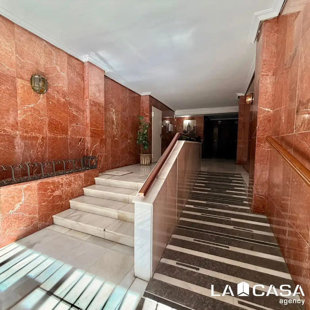 Piso en venta en Sevilla con Calefacción y Terraza