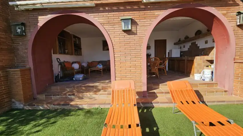 Jardí de Casa o xalet en venda en Barcelona amb Aire condicionat, Calefacció i Jardí privat