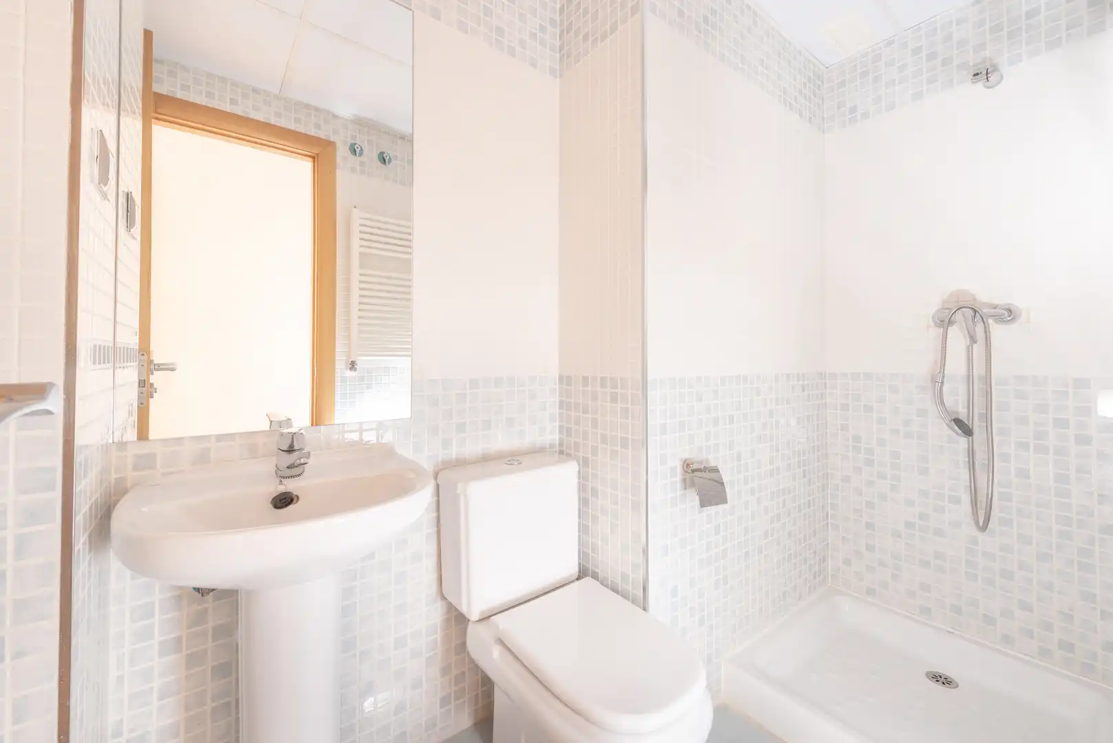 Flat with terrace for sale in Embalse De Navacerrada 51, imagen 9