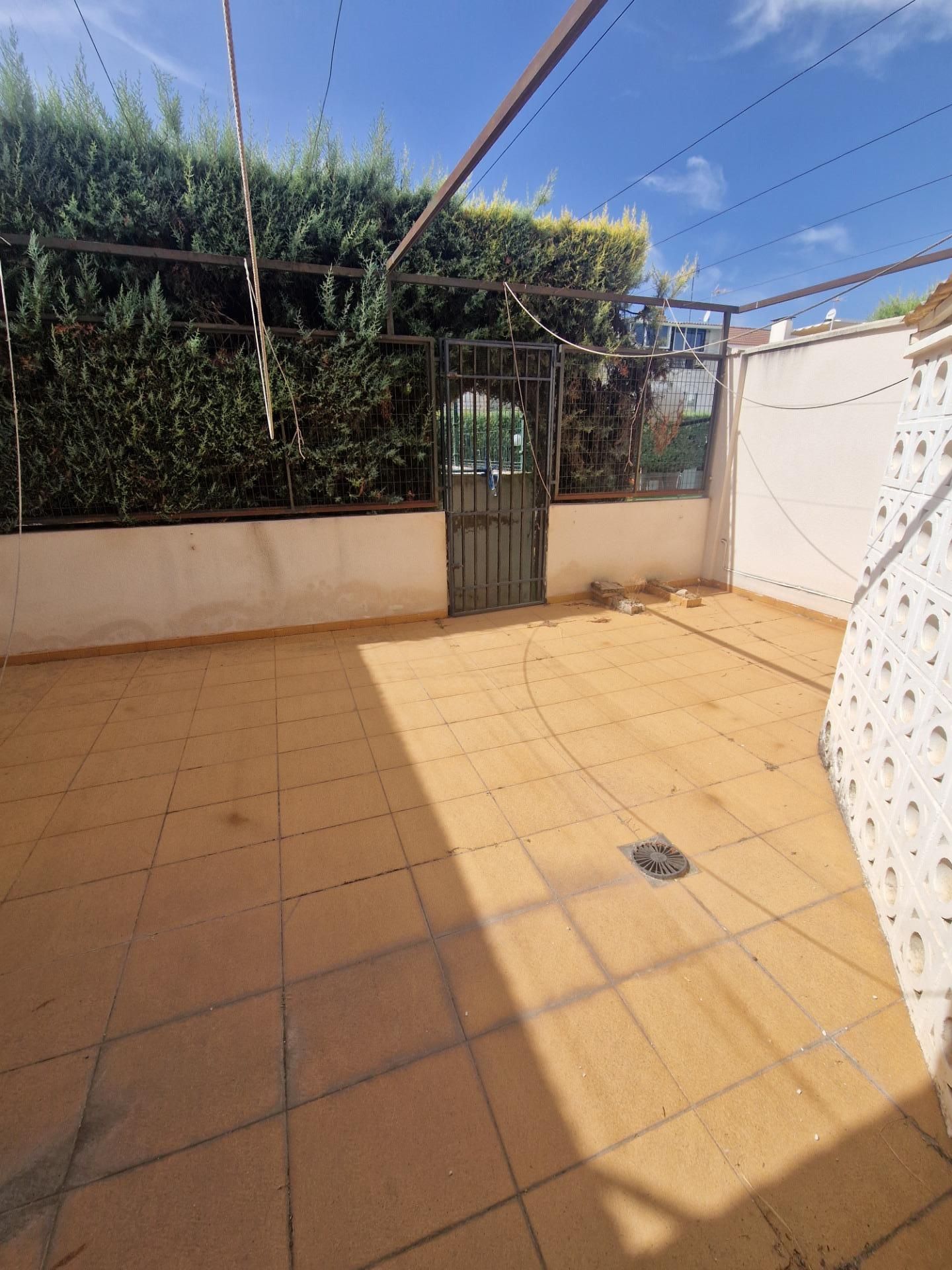 Terraza de Casa adosada en venta en Ciudad Real Capital con Calefacción, Terraza y Piscina comunitaria