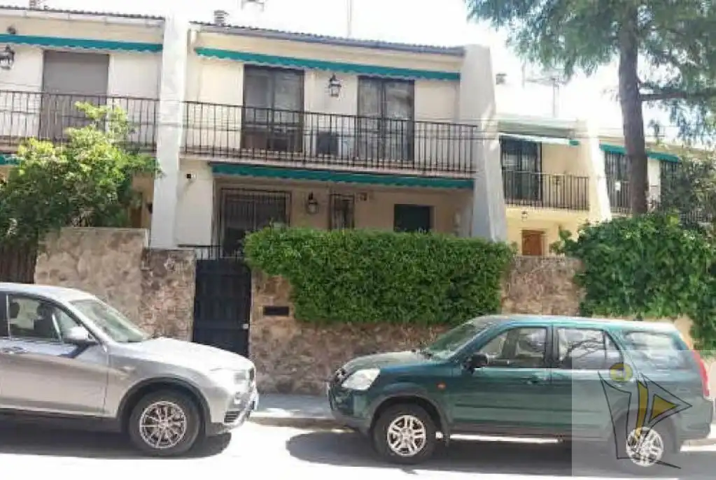 Vista exterior de Casa o chalet en venta en Madrid
