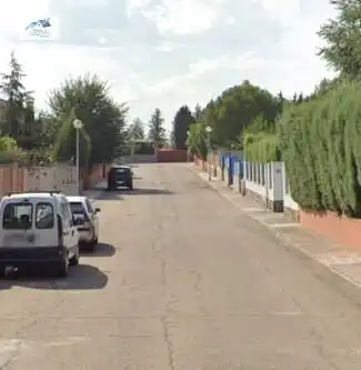 Casa amb piscina en venda a Avenida OLMOS