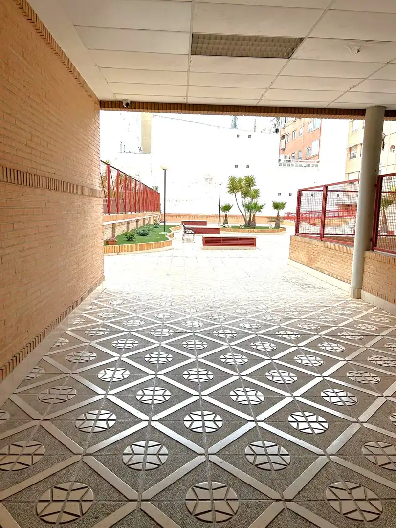 Wohnung zur Miete in Calle Moncayo, Santa María de Gracia