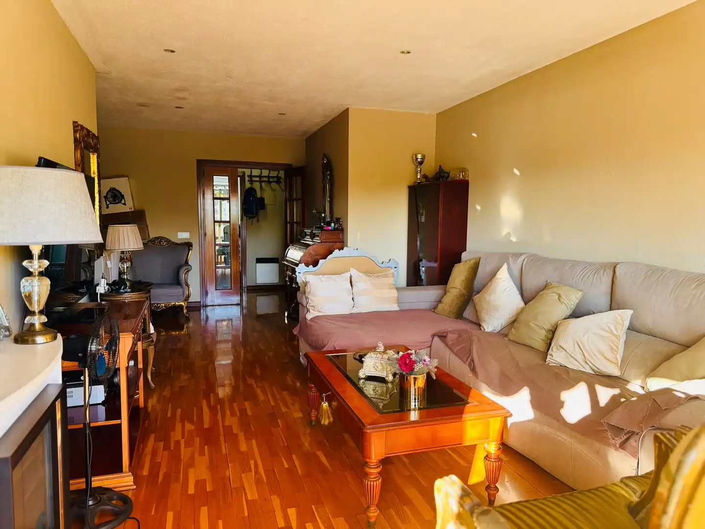 Flat with terrace for sale in Passeig Olof Palme, imagen 3