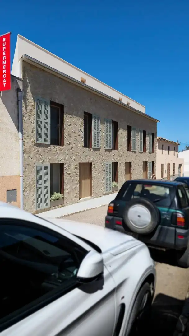 Vista exterior de Casa adosada en venda en Ariany amb Calefacció, Terrassa i Piscina