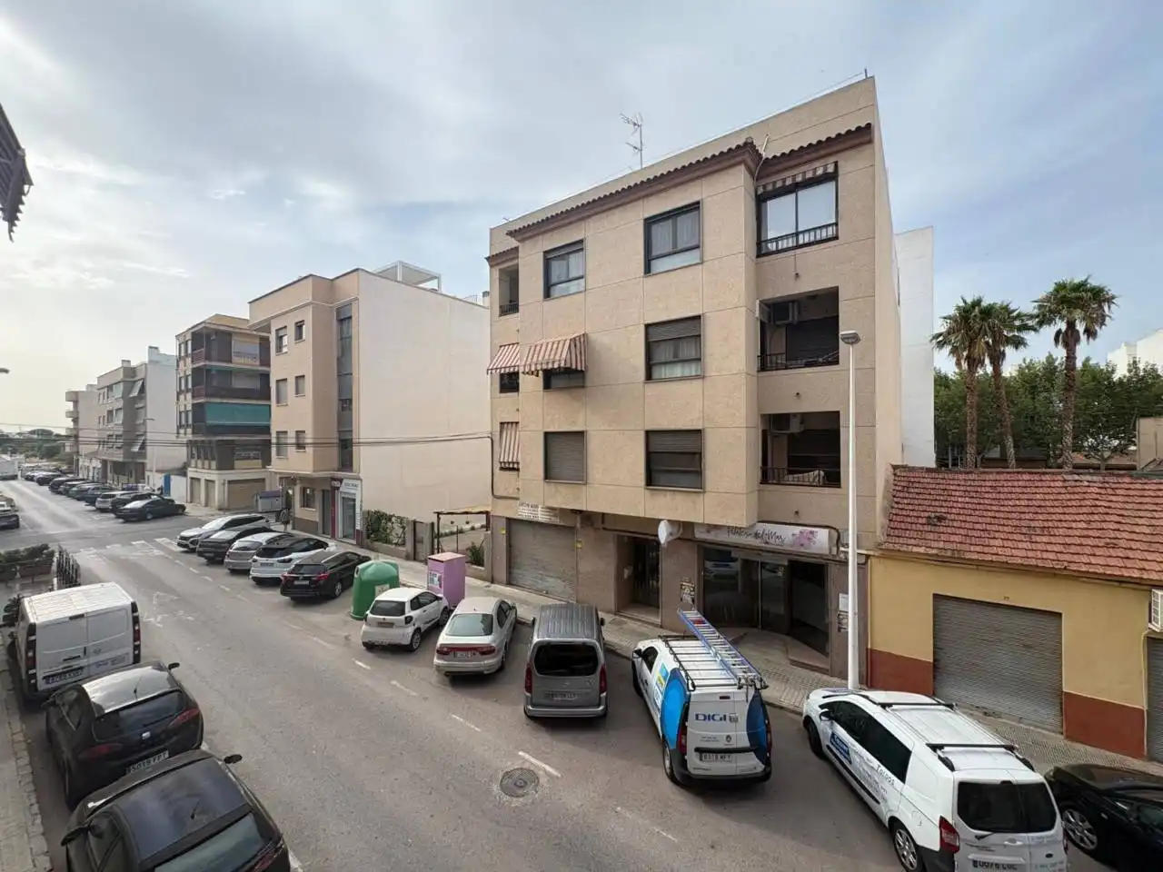 Vista exterior de Piso en venta en Elche / Elx con Aire acondicionado, Calefacción y Trastero