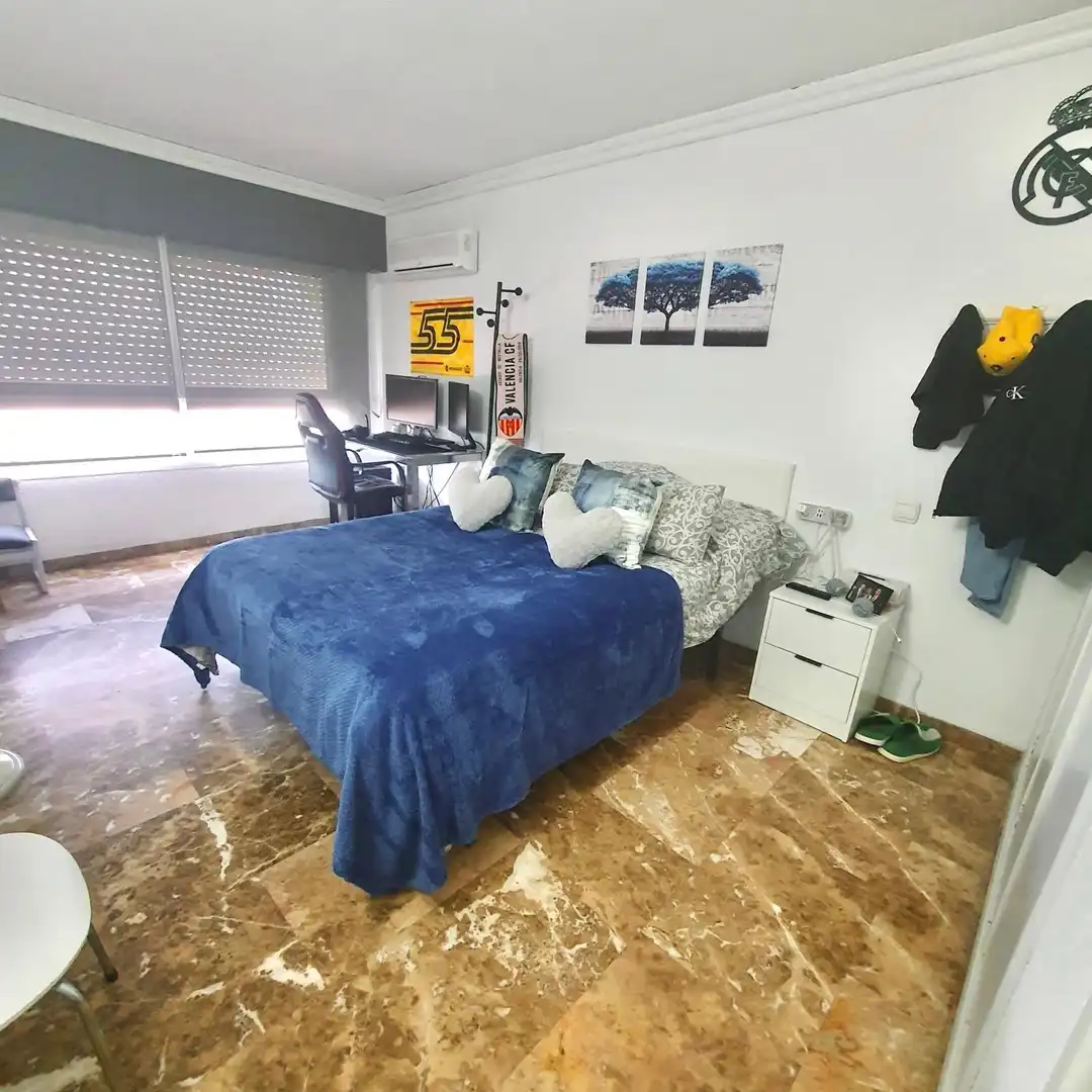 Dormitori de Apartament en venda en Alicante / Alacant amb Aire condicionat, Calefacció i Terrassa
