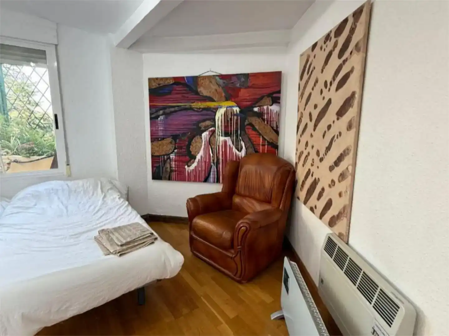 Schlafzimmer von Wohnung zur Miete in  Zaragoza Capital mit Klimaanlage und Balkon