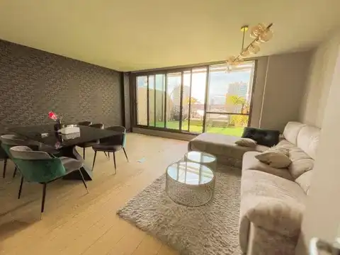 Sala d'estar de Àtic en venda en Barcelona amb Aire condicionat, Calefacció i Parquet