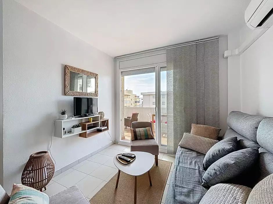 Living room of Flat for sale in Roses  with Air Conditioner, Heating and Terrace