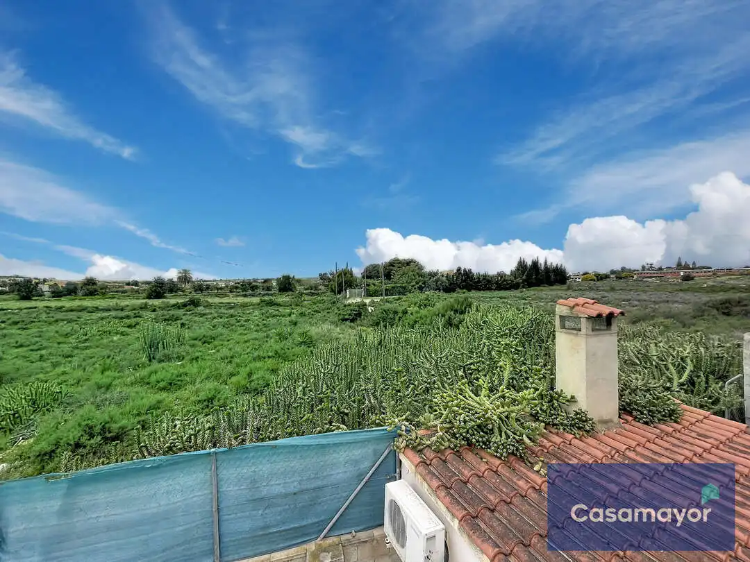 Casa o chalet en venta en Carrer Mig Jorn, La Huerta