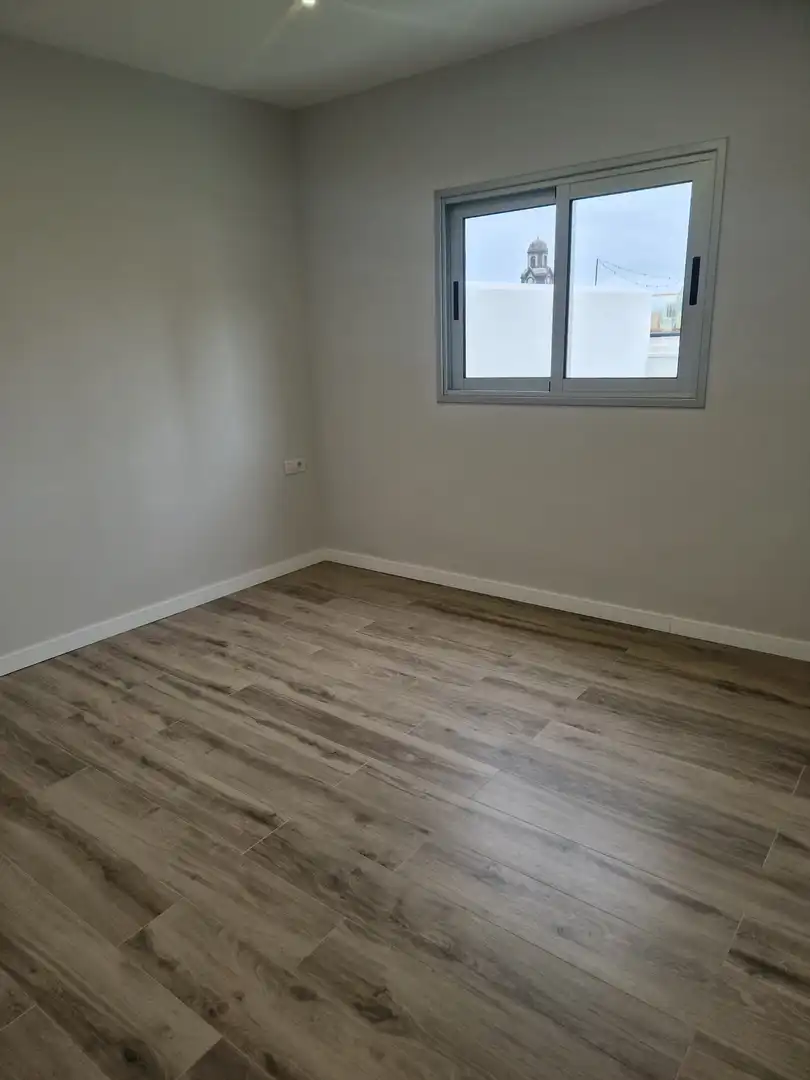 Dormitori de Àtic en venda en Puerto de la Cruz amb Parquet, Terrassa i Moblat