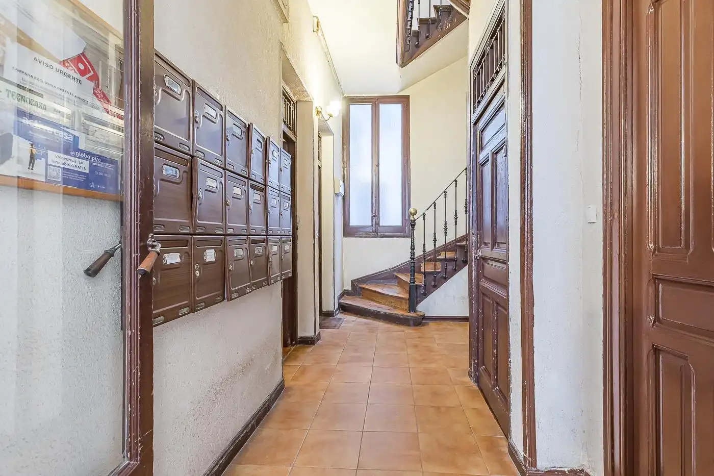 Pis amb ascensor en venda a MONTSERRAT, imagen 25