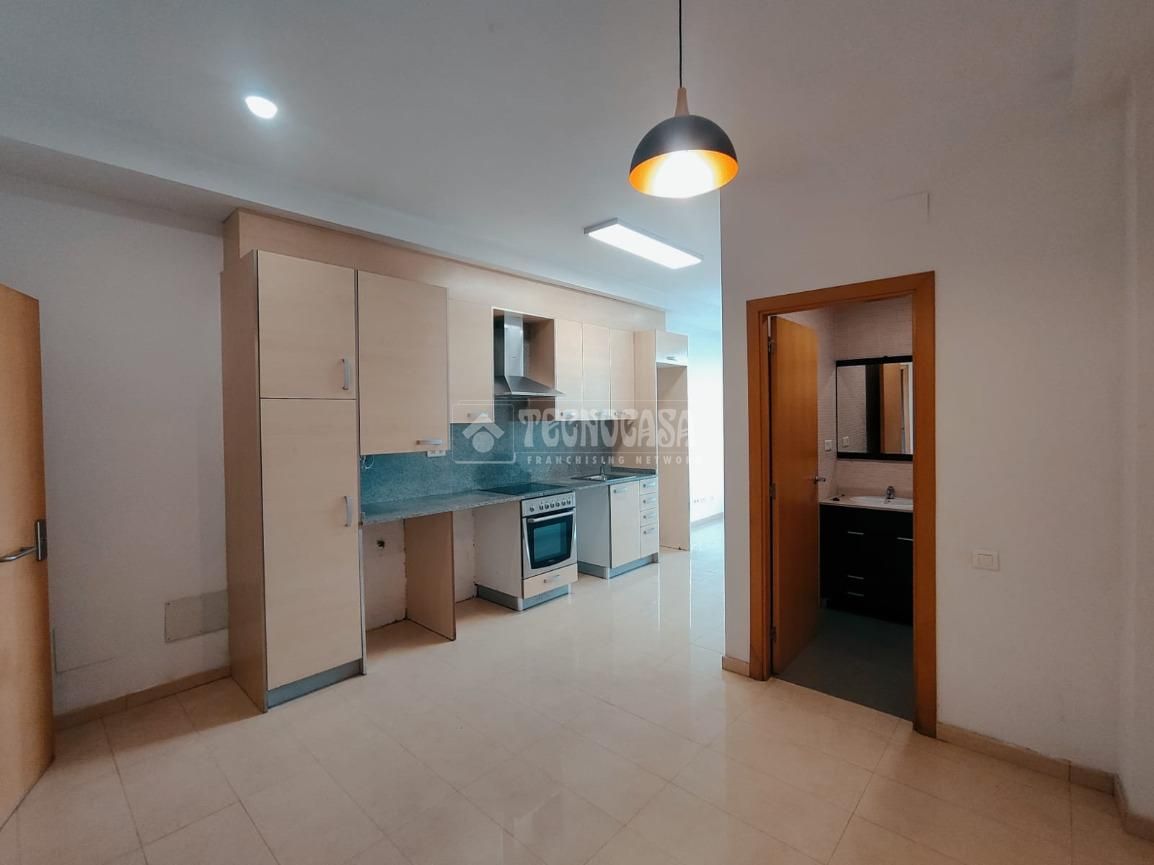 Kitchen of Flat for sale in Manresa  with Balcony