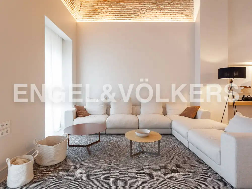 Sala d'estar de Àtic de lloguer en Valencia amb Aire condicionat, Calefacció i Terrassa