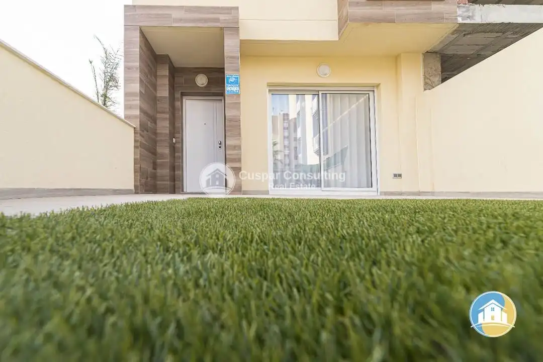 Dúplex con piscina en venta en Playa de las Gaviotas - El Pedrucho, imagen 5
