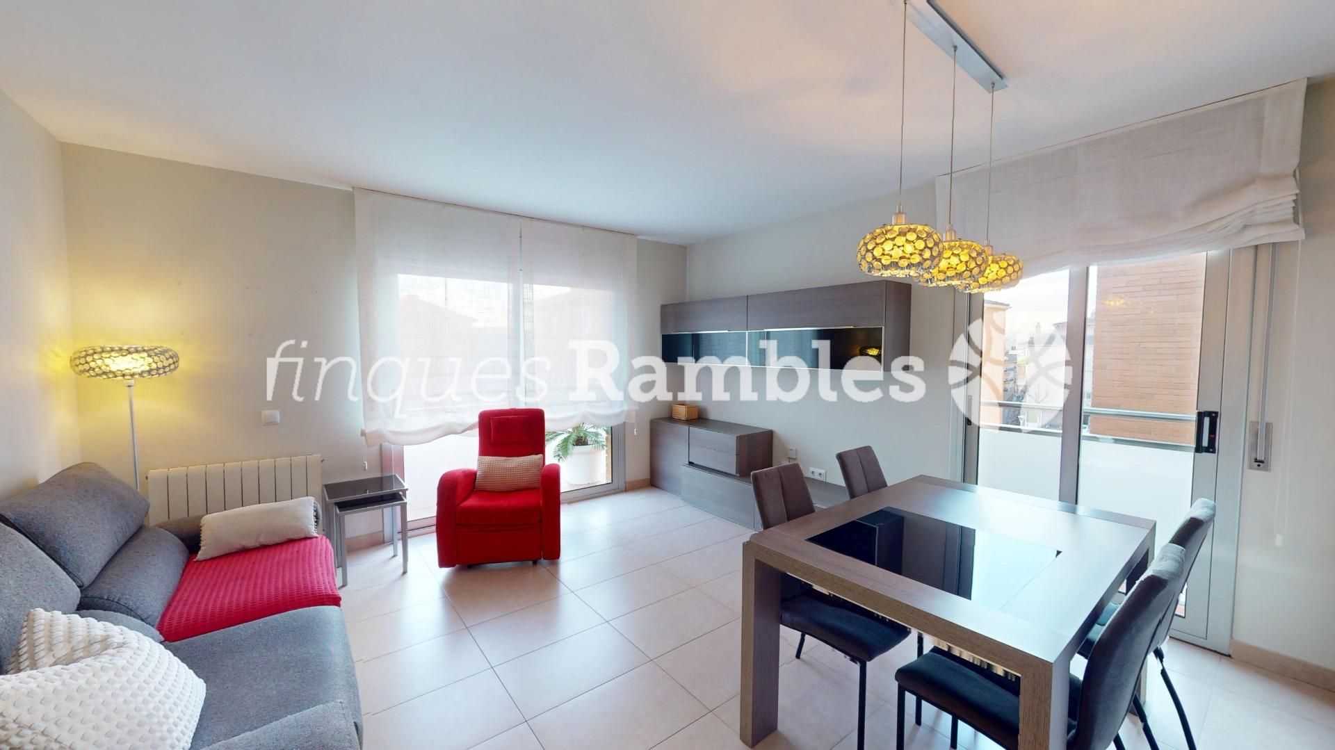 Sala d'estar de Pis en venda en Igualada amb Terrassa