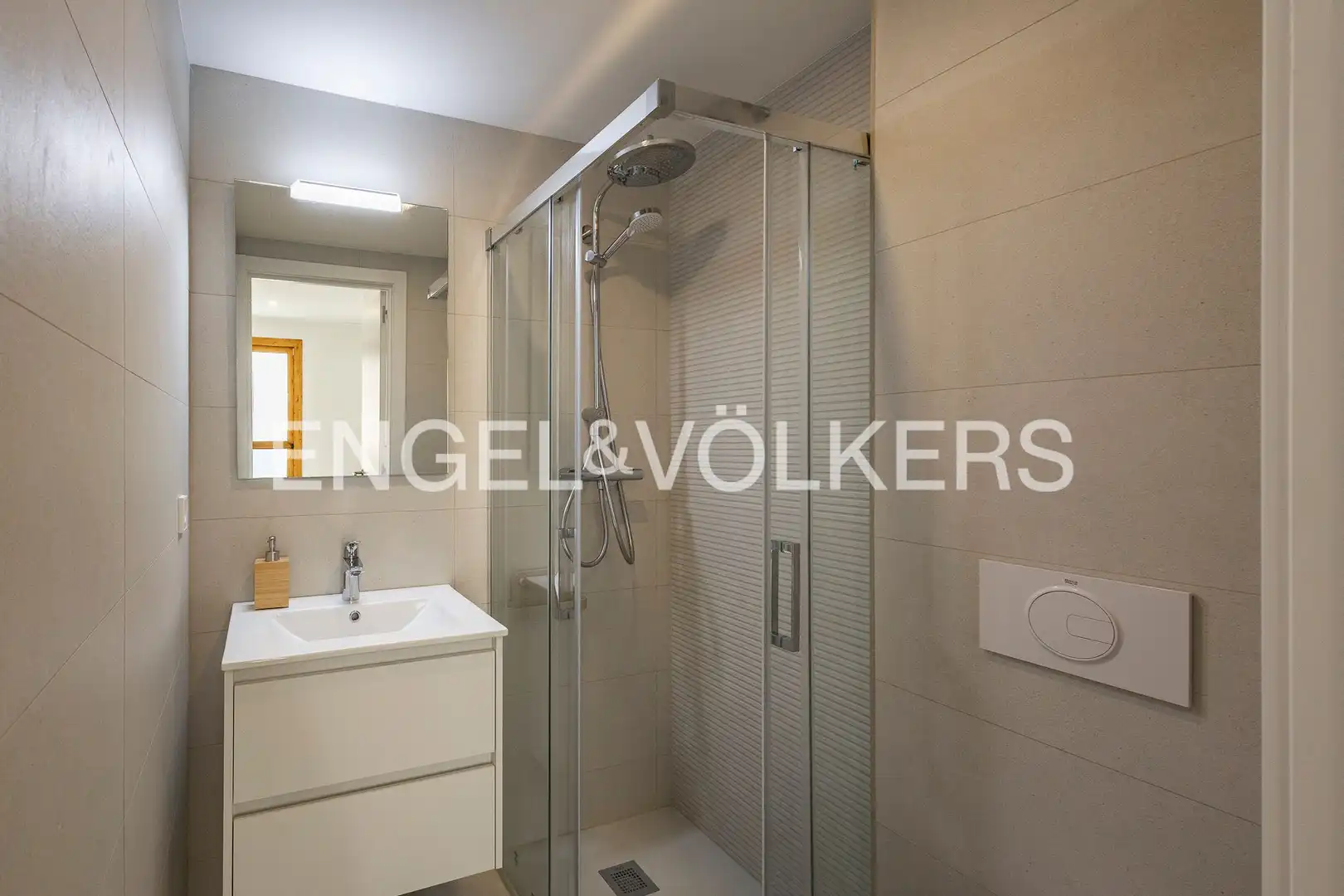 Flat with lift to rent in Sants - Montjuïc, imagen 30