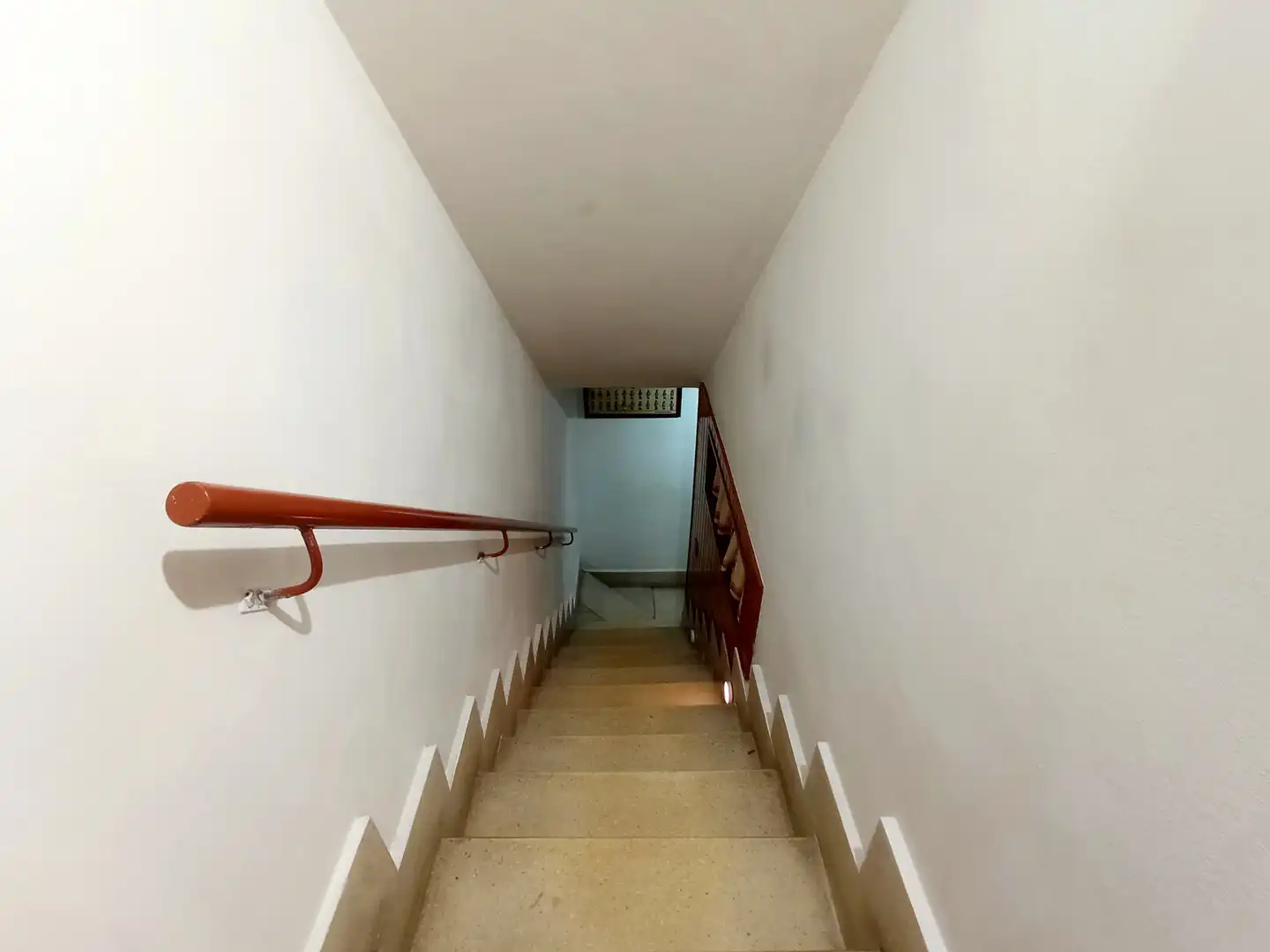 Casa adosada en venta en Irun  con Terraza, Trastero y Amueblado