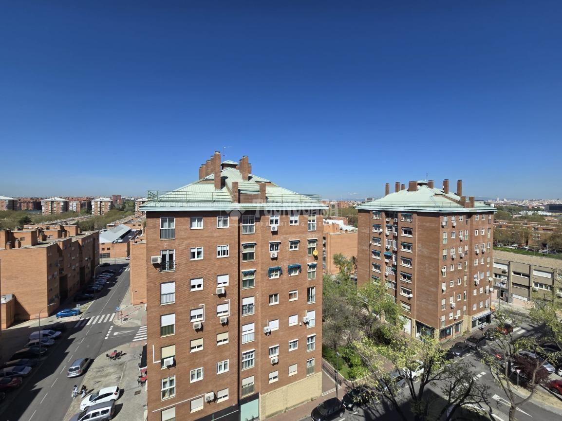 Vista exterior de Pis en venda en  Madrid Capital amb Aire condicionat, Calefacció i Parquet