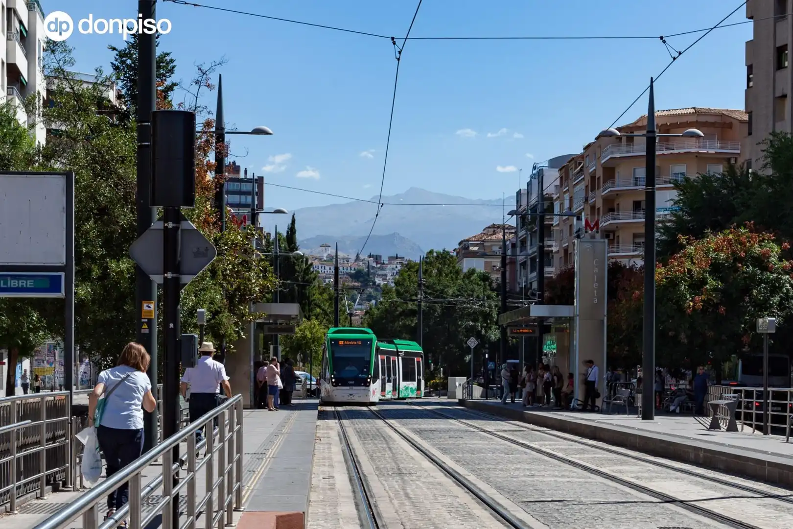 Vista exterior de Pis en venda en Granada