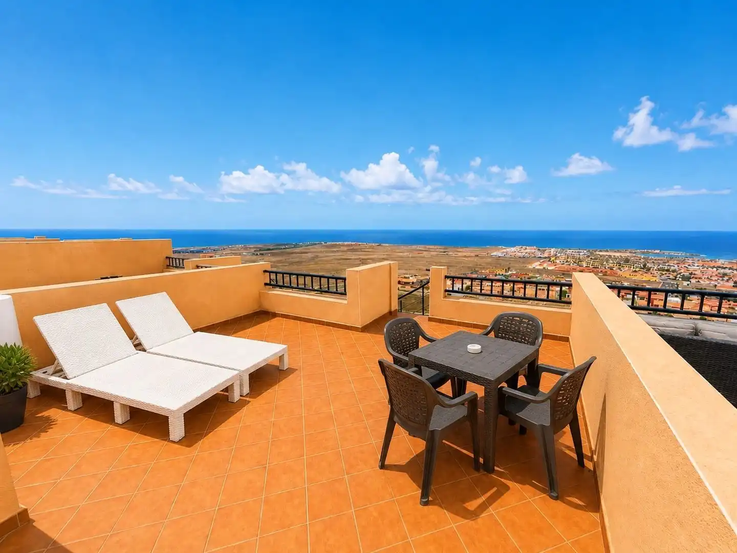 Duplex with pool for sale in Caleta de Fuste, imagen 32