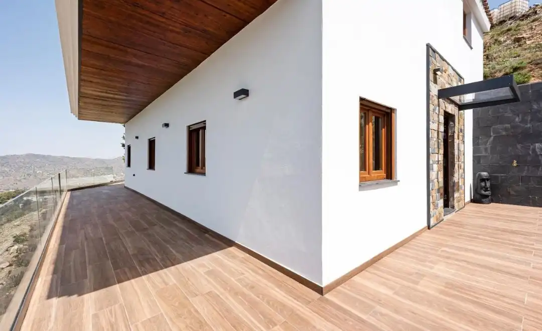 Terrasse von Haus oder Chalet zum Verkauf in Málaga mit Möbliert
