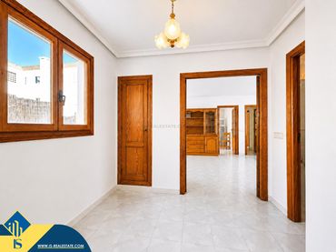 Wohnung mit Pool zum Verkauf in Santa Eulària