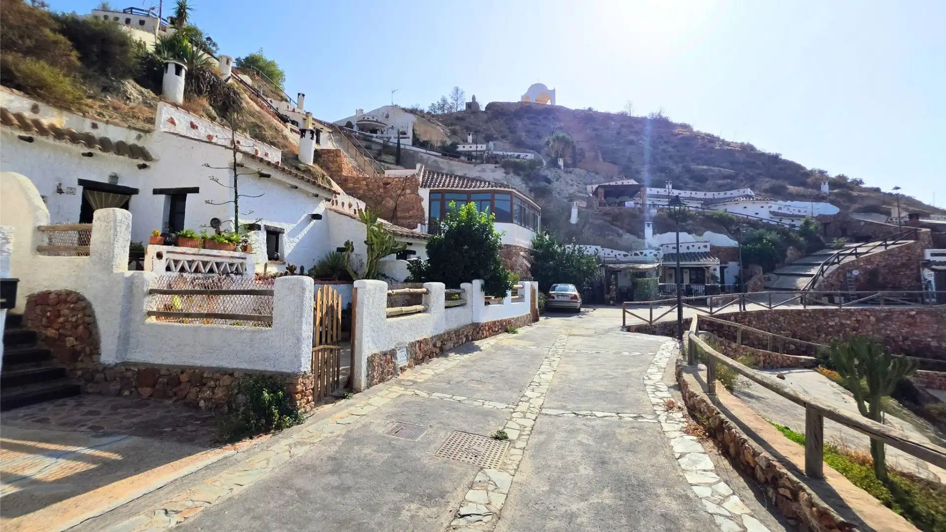 Vista exterior de Casa o xalet en venda en Terque amb Jardí privat i Terrassa