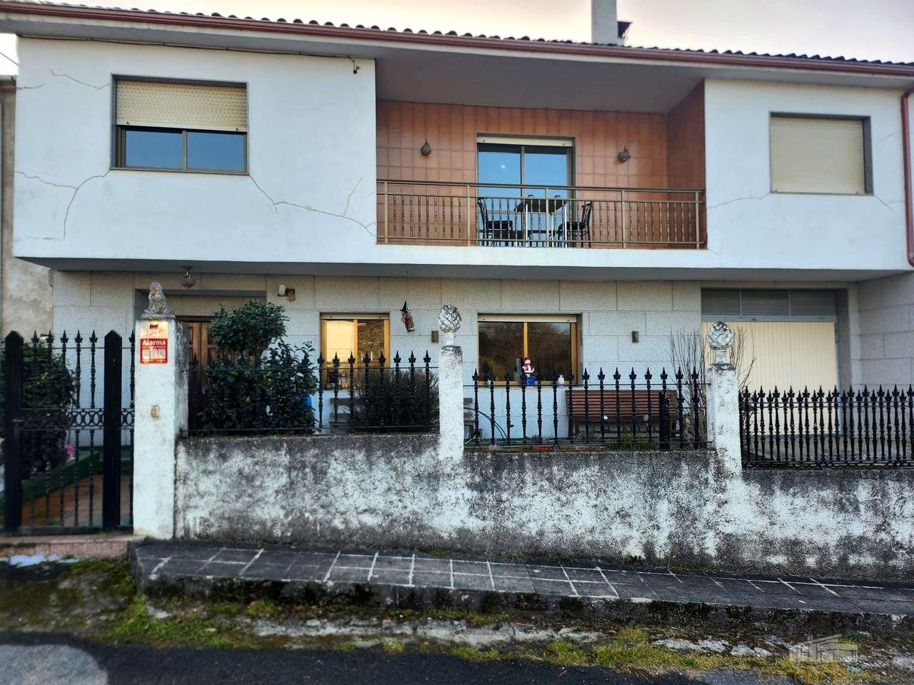 Exterior view of House or chalet for sale in Celanova