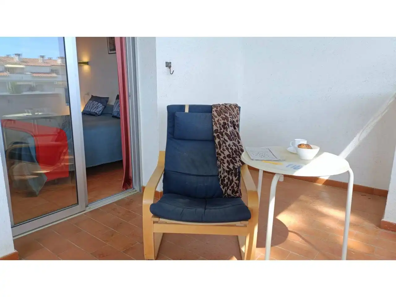 Terraza de Piso en venta en L'Escala con Terraza, Amueblado y Piscina comunitaria
