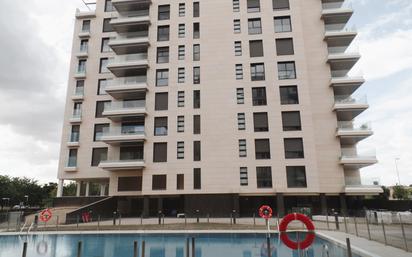 Flat to rent in Calle de María de las Mercedes de Borbón, Valdebebas - Valdefuentes