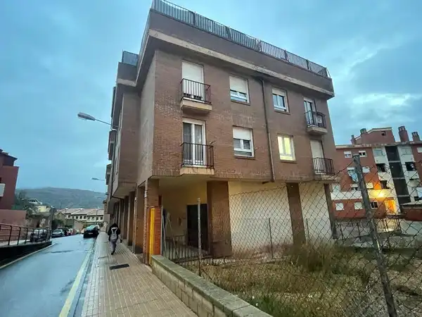 Locale commerciale in vendita a C/ San Martín de Finojosa, imagen 14
