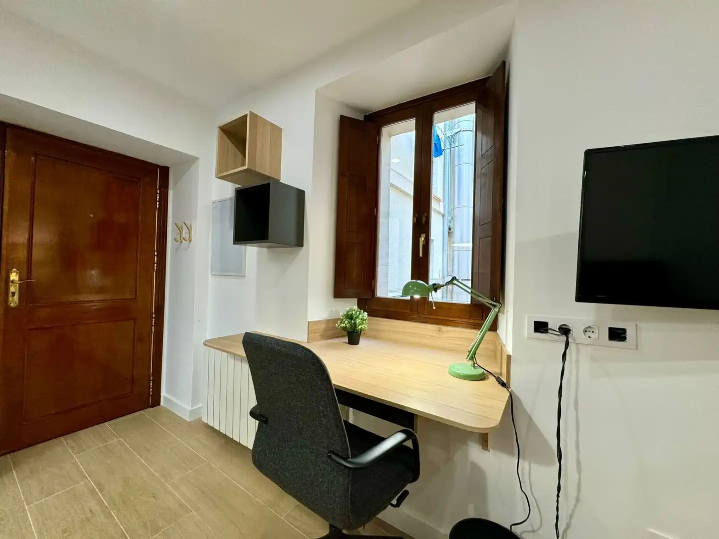 Wohnung zum Verkauf in Valdelaguila, Plaza Mayor - San Agustín