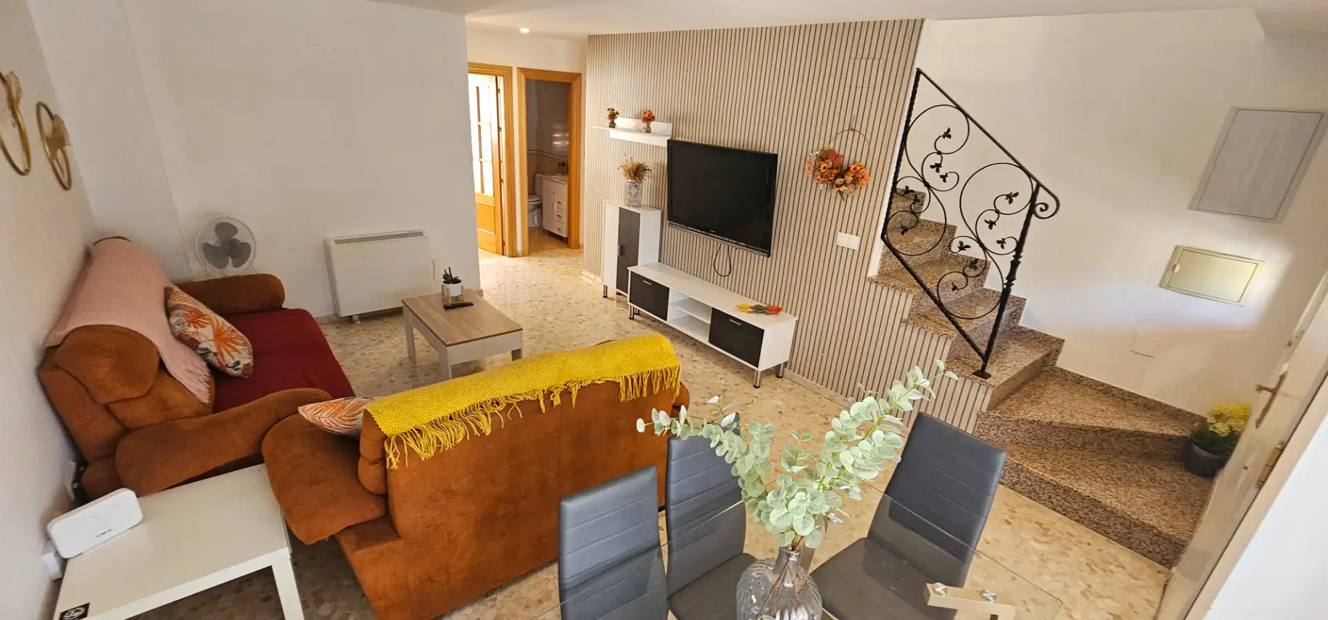 Sala d'estar de Casa o xalet de lloguer en Maracena amb Moblat