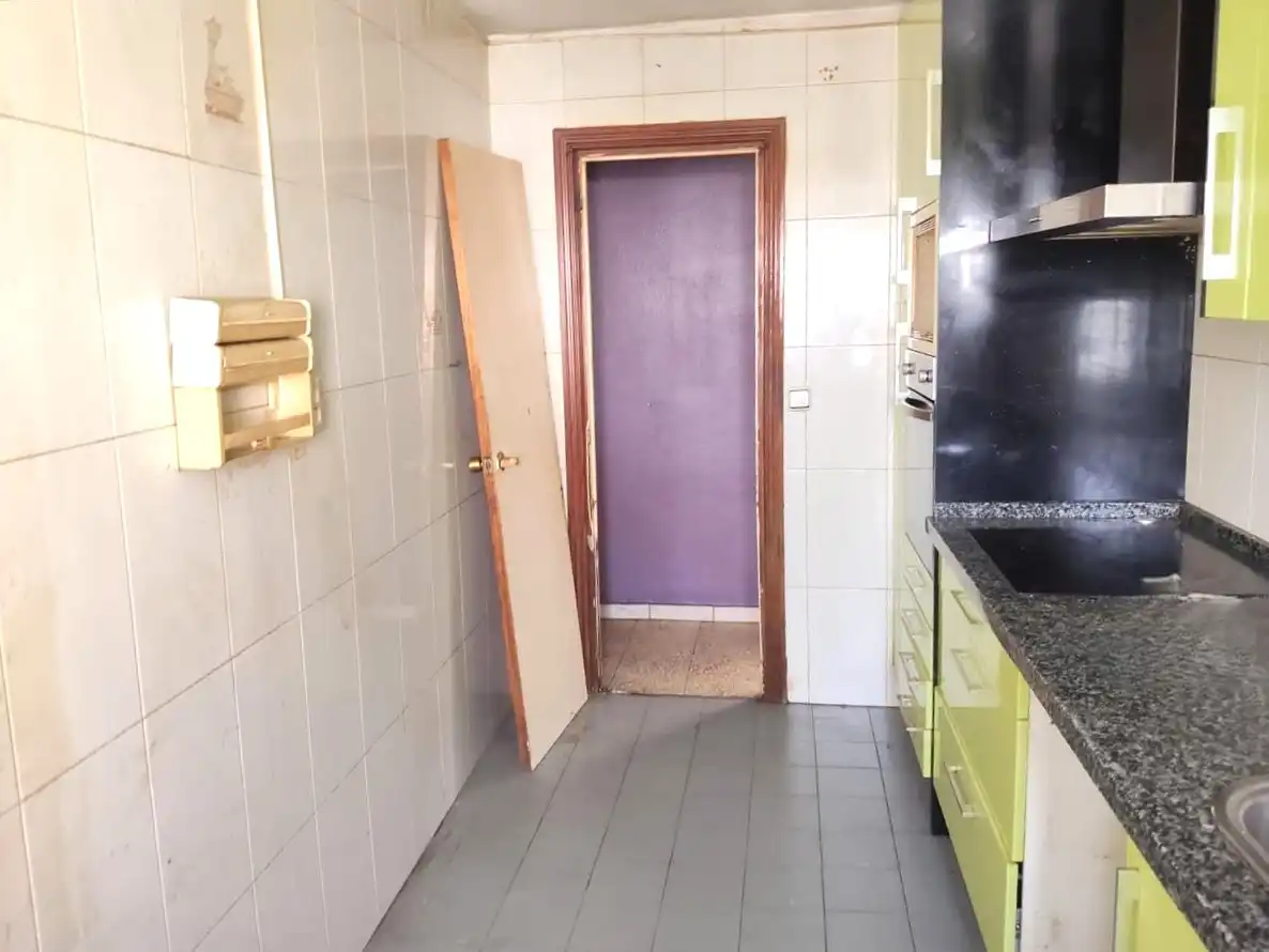 Cocina de Piso en venta en Sevilla con Aire acondicionado y Balcón