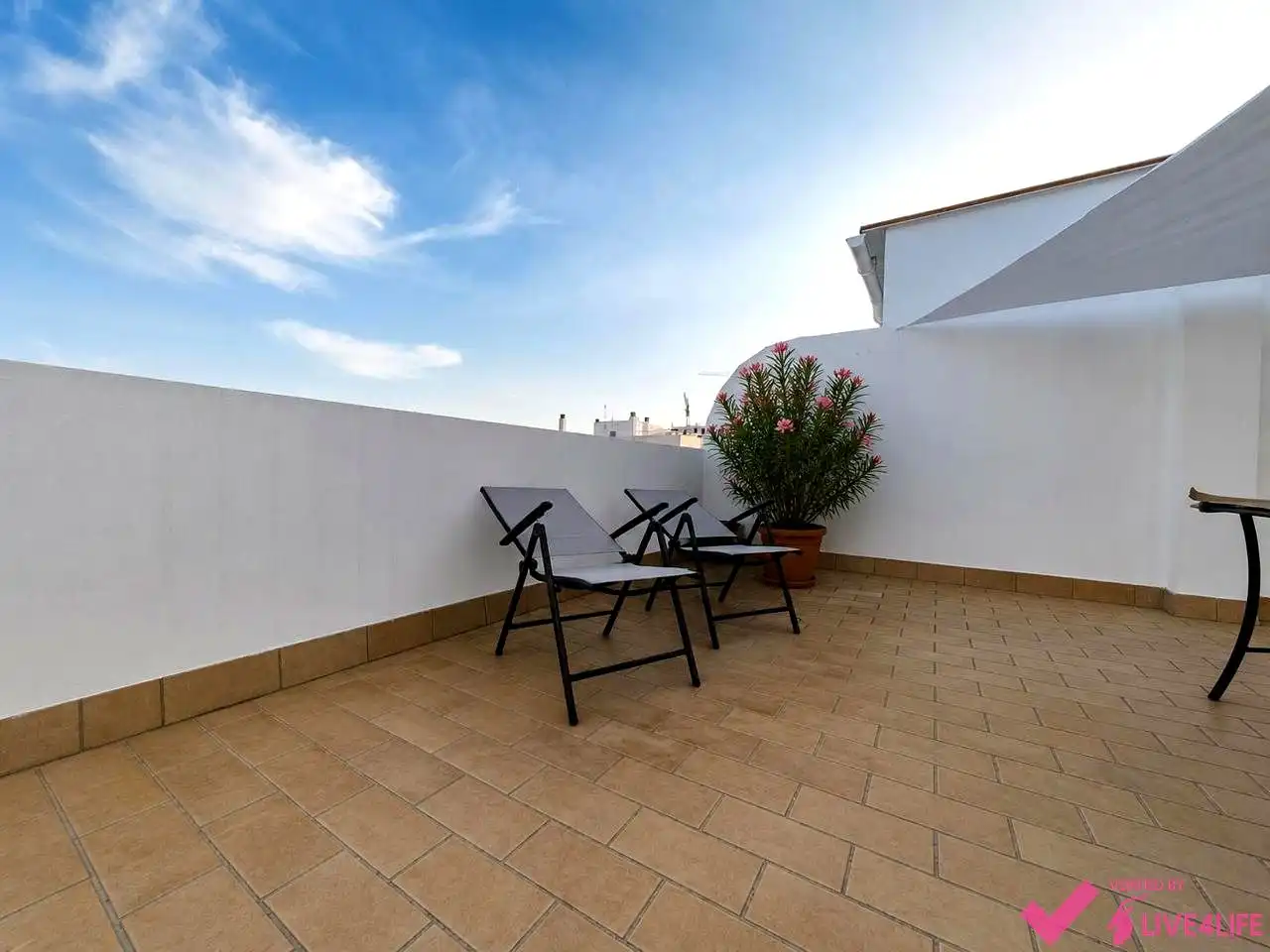 Terrasse von Maisonette zur Miete in Sevilla mit Klimaanlage, Terrasse und Möbliert