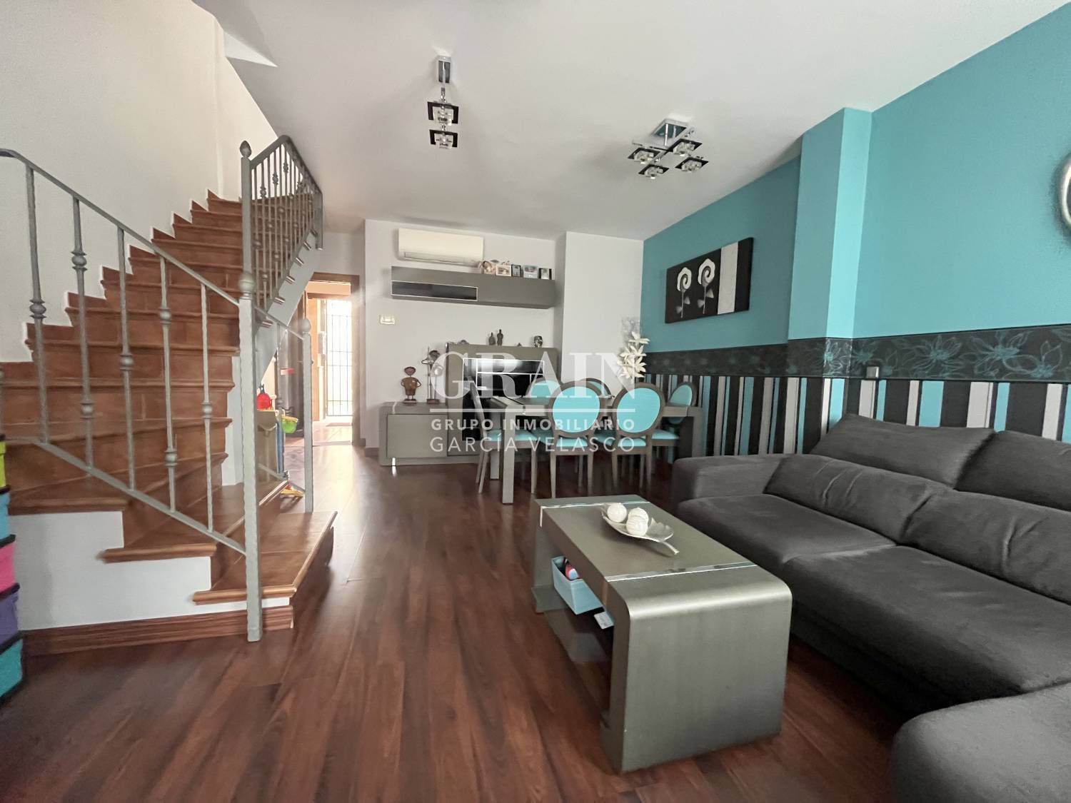 Casa adosada en venda a Chinchilla de Monte-Aragón