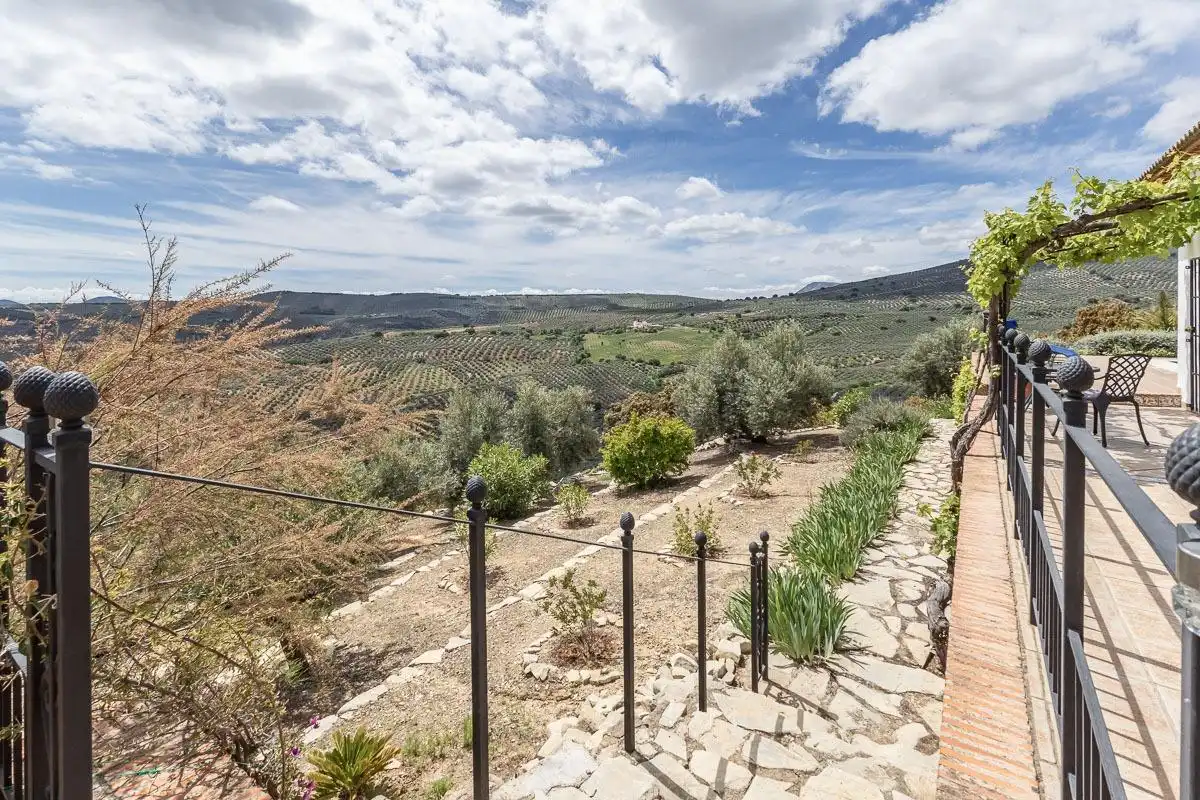 Jardín de Finca rústica en venta en Alcalá la Real con Calefacción y Terraza