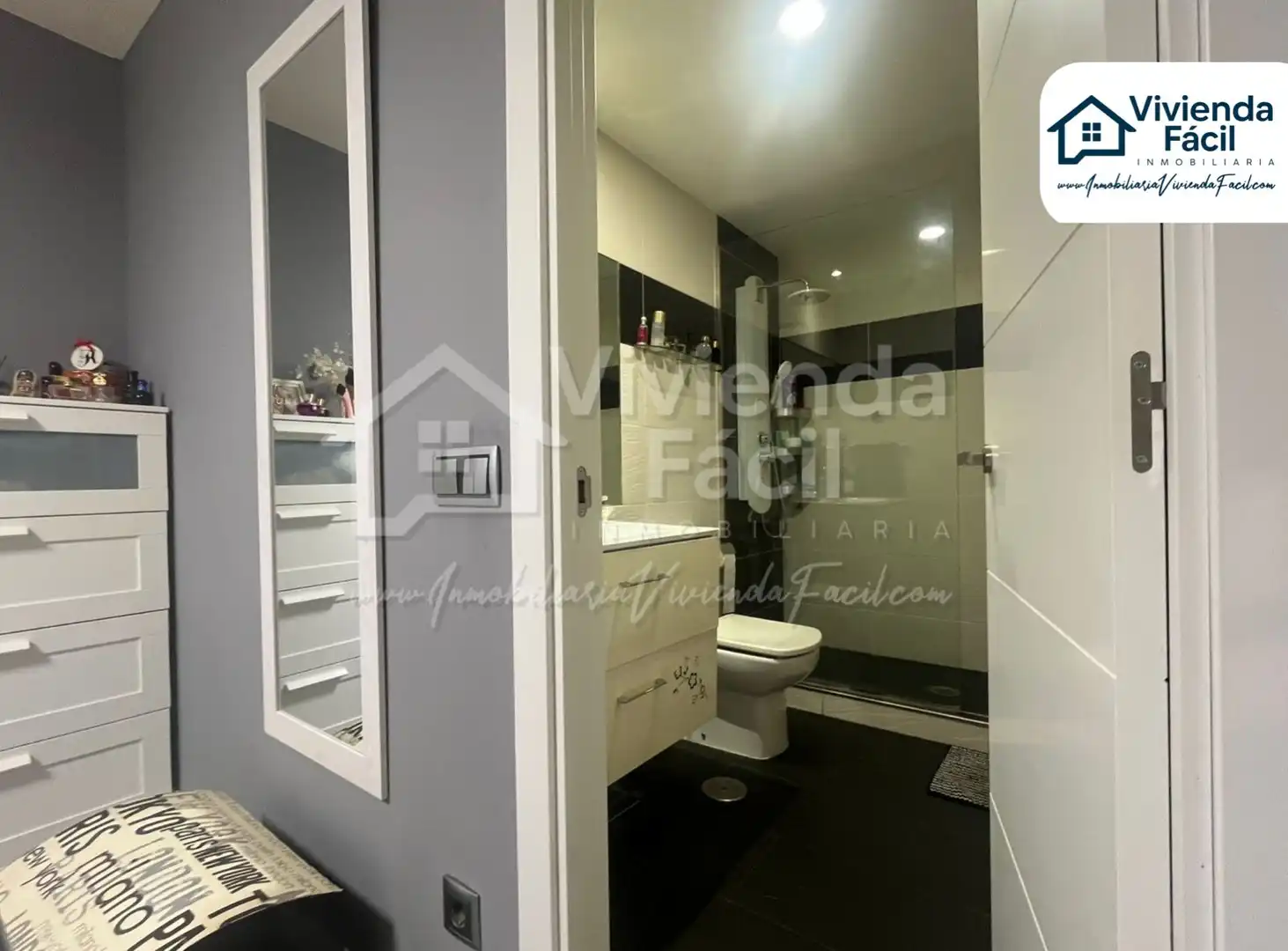 Bathroom of Flat for sale in Alcobendas  with Air Conditioner, Heating and Parquet flooring