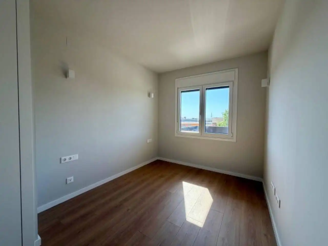 Wohnung zur Miete in Avenida Jaume I, Sant Pere Nord