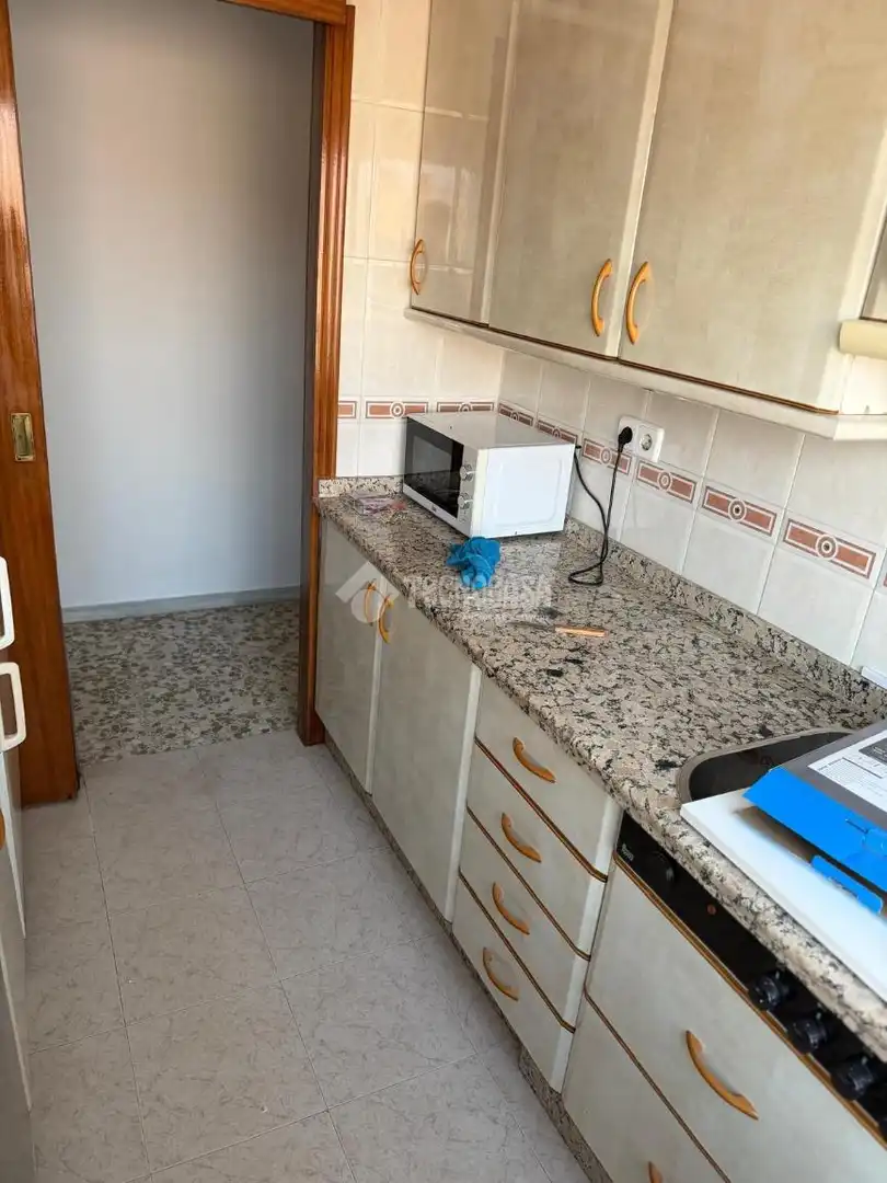 Kitchen of Flat for rent in Sevilla  with Terrace