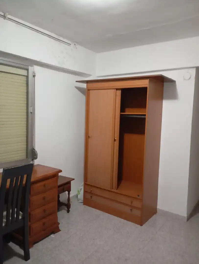 Dormitori de Pis en venda en Córdoba amb Aire condicionat, Moblat i Balcó