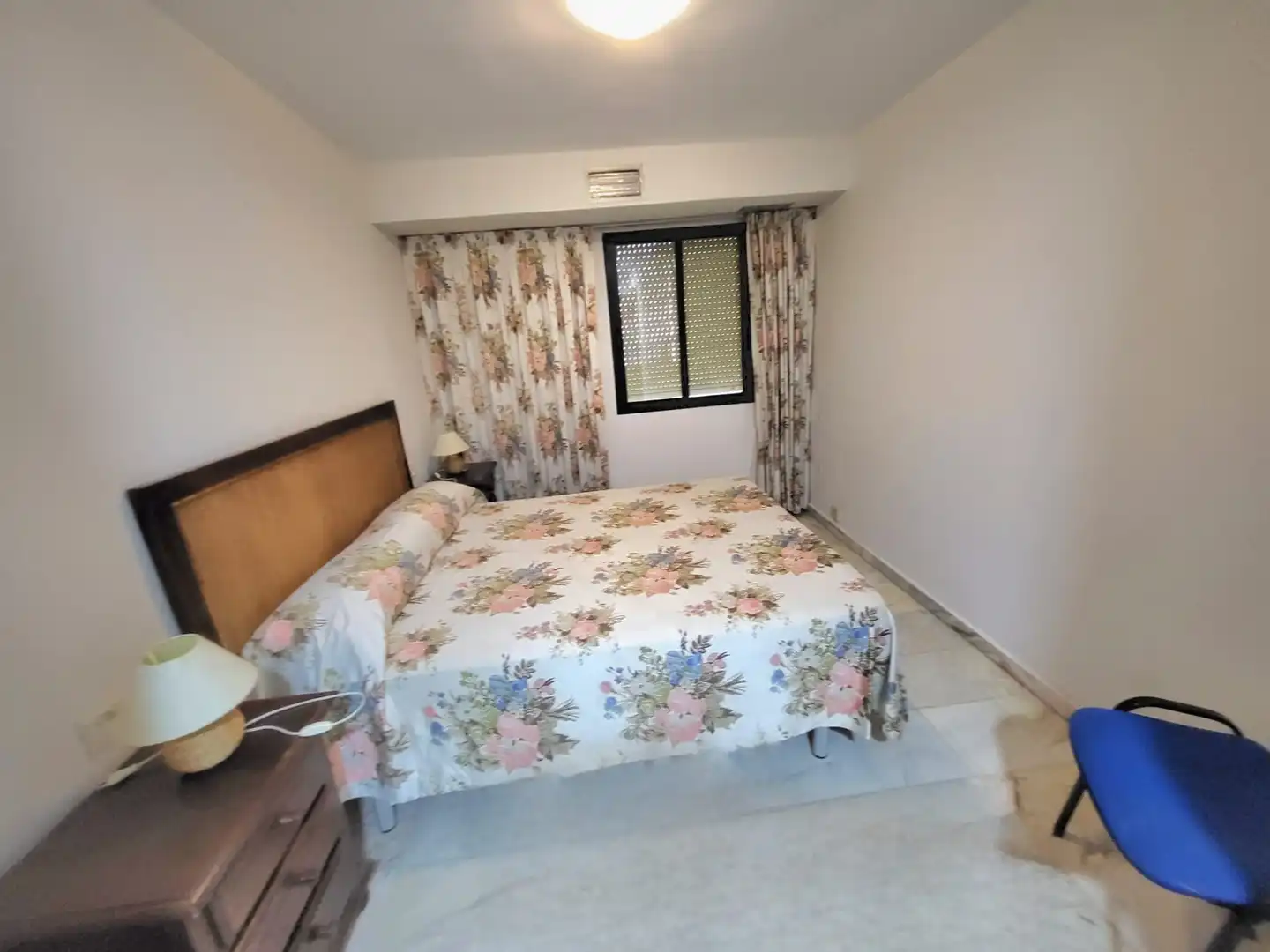 Habitación de Apartamento de alquiler en Cáceres con Aire acondicionado, Terraza y Amueblado