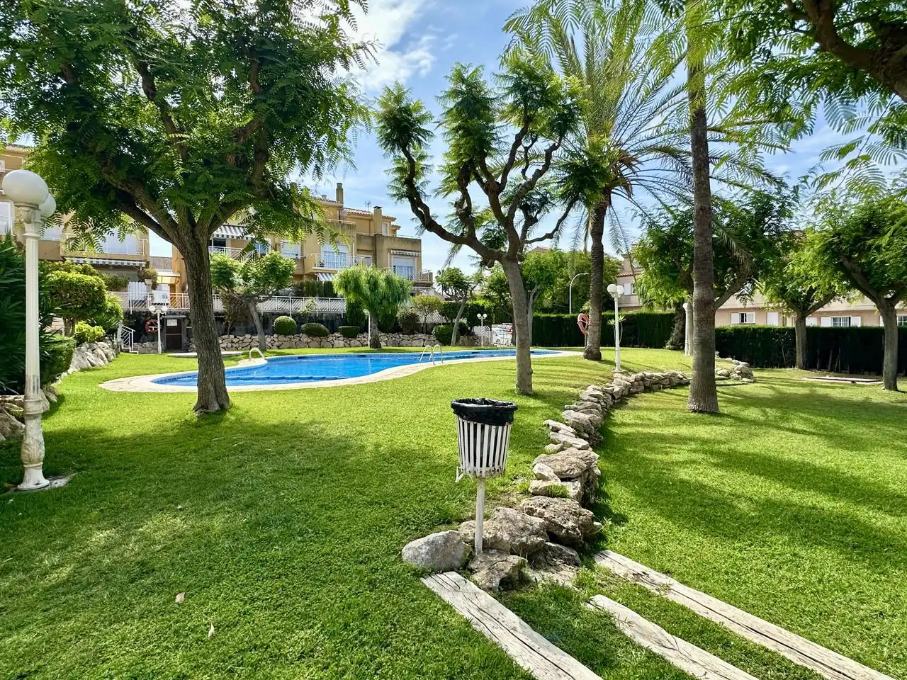 Semi-detached house with pool for sale in Camí de Ferran, imagen 5