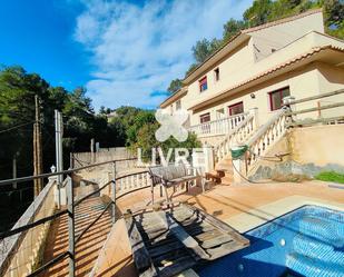 Exterior view of Single-family semi-detached to rent in Vallirana  with Swimming Pool