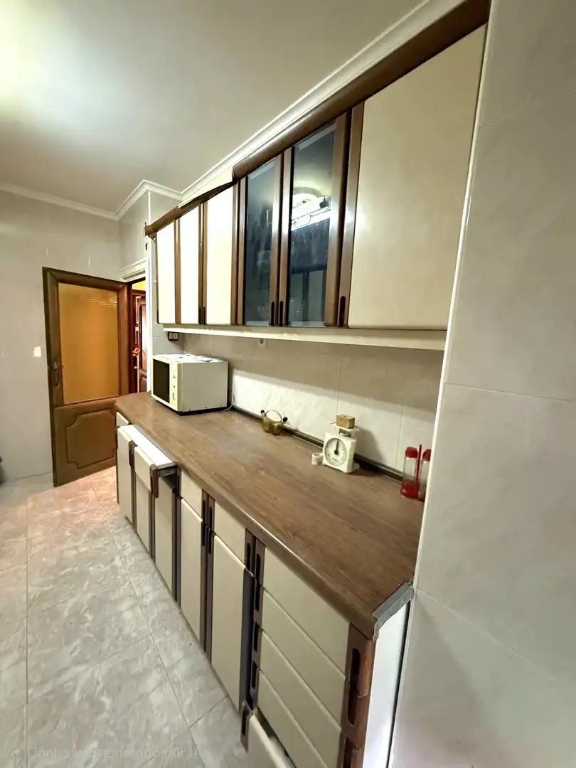 Cuina de Pis en venda en Aguilar de Campoo amb Parquet, Terrassa i Moblat