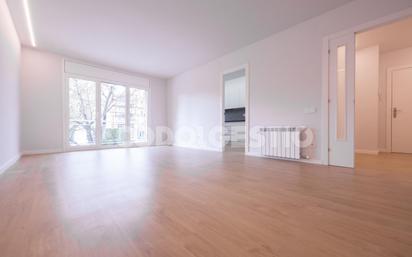 Living room of Flat for sale in Vic  with Terrace